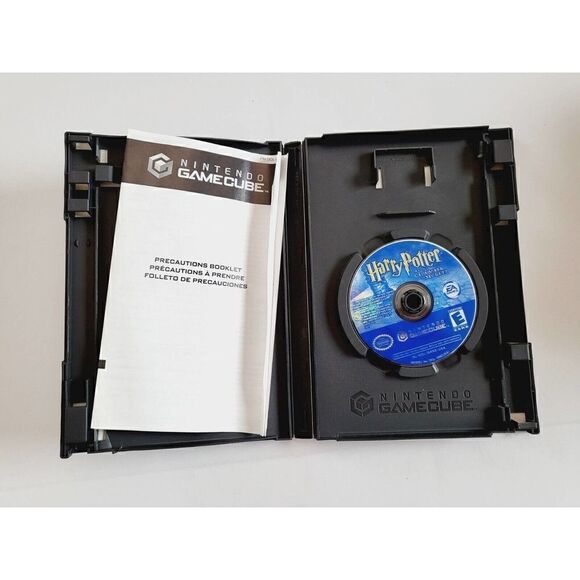 Harry Potter and the Chamber of Secrets (Nintendo GameCube, 2002) - Picture 1 of 4